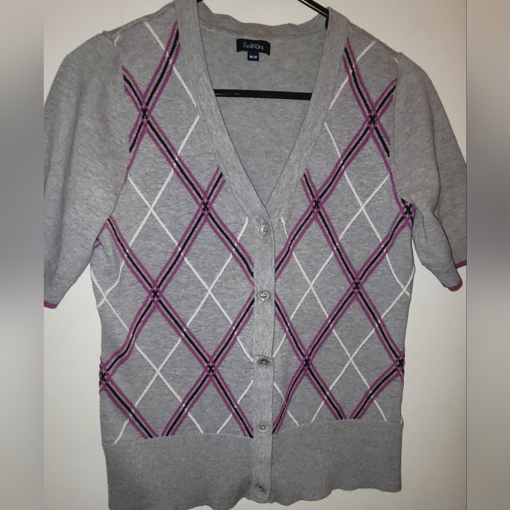 Reitmans Preppy Argyle Cardigan Size M Gray Pink Button Front Y2K Sweater - Picture 2 of 4
